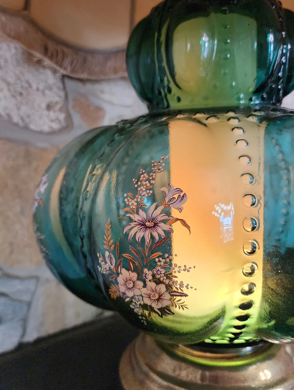 Rare 1940s Emerald Green GWTW Lamp Hand Painted Enamel Dual Light Pristine